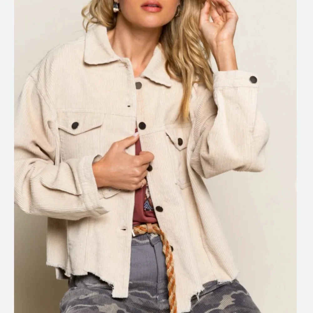 12th Tribe Cream Corduroy Crop Asymmetric Raw Hem Trucker Jacket M - Picture 1 of 8